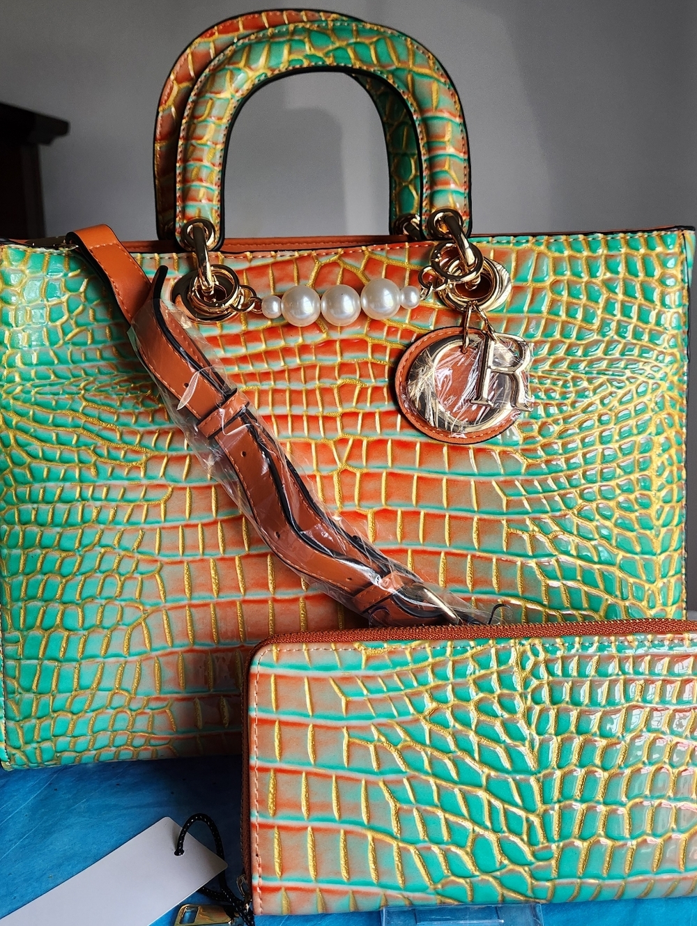 Multi Color Croc Satchel/Wallet 3 pc Set, NWT - Picture 9 of 12